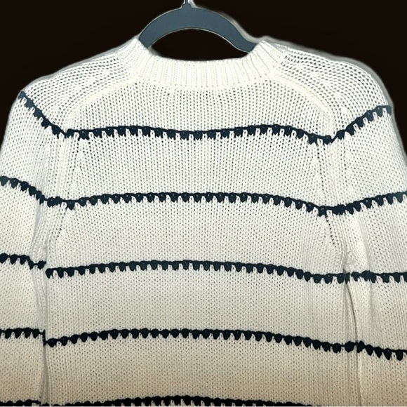 NWT Madewell Textured Cotton Crewneck Sweater in
Stripe, Sizes XXS, XS, & XL - Picture 9 of 16
